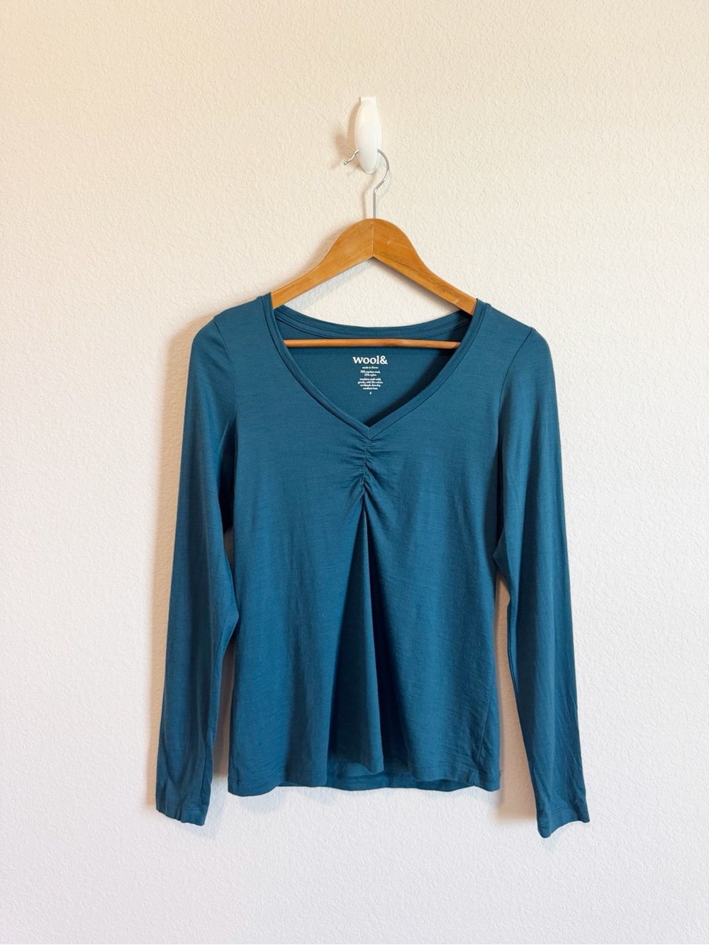 Wool& Melanie Ruched Teal Blue V Neck Long Sleeve Merino Wool Top Size Small